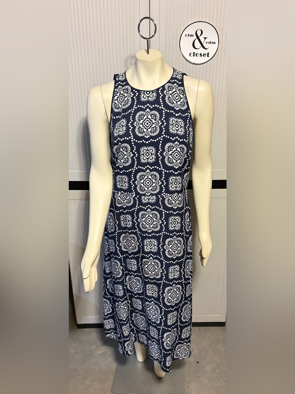 Ann Taylor Navy Blue & White Patterned Sleeveless Midi Dress